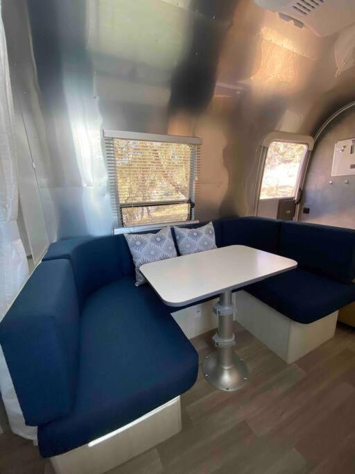 Dunlap Modern Airstream With Amazing View - 10 To 15 Minutes From Kings Canyon National Park מראה חיצוני תמונה