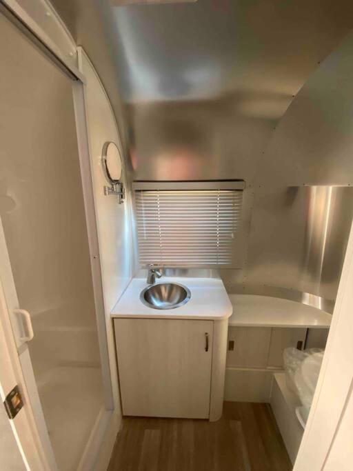 Dunlap Modern Airstream With Amazing View - 10 To 15 Minutes From Kings Canyon National Park מראה חיצוני תמונה