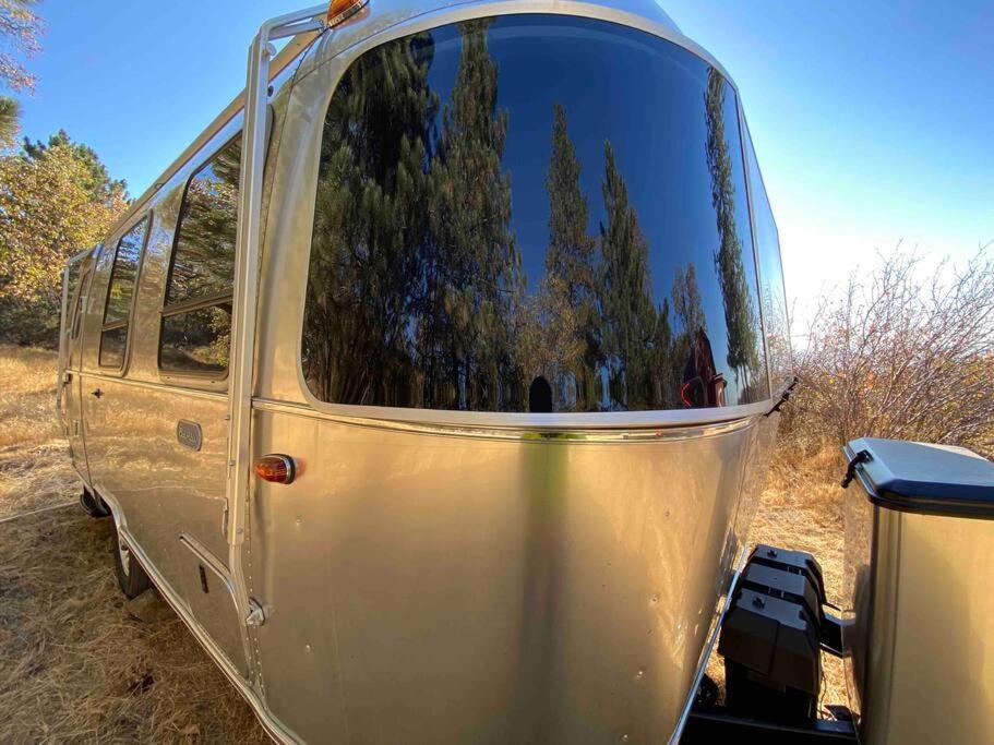 Dunlap Modern Airstream With Amazing View - 10 To 15 Minutes From Kings Canyon National Park מראה חיצוני תמונה